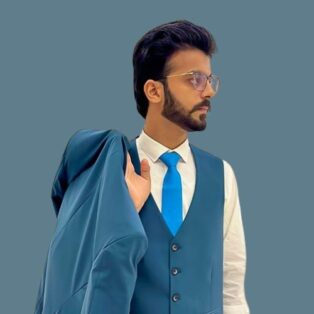 Graphic-Designer-Munzer-Ahmed.jpeg